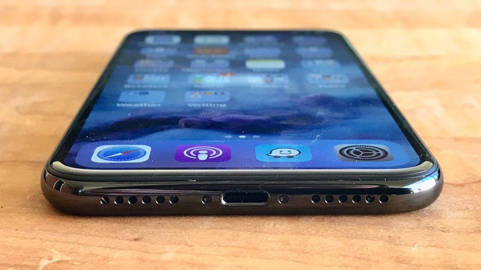 Apple готовит новый разъем для iPhone на смену Lightning
