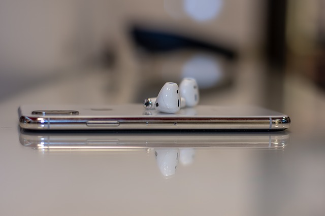 Apple AirPods Pro: наушники стали доступны к заказу на сайте Apple